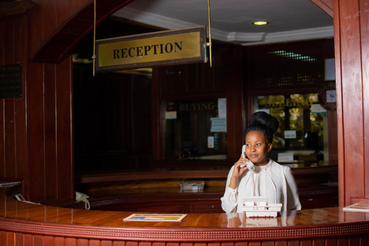 Impala Hotel Arusha Exterior photo