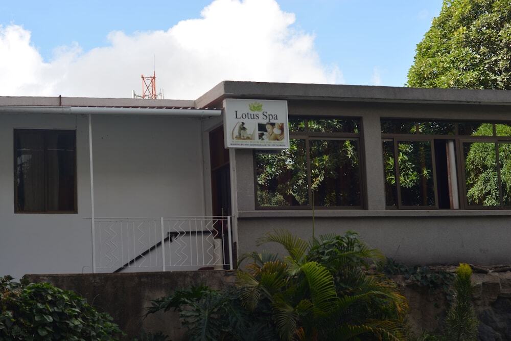 Impala Hotel Arusha Exterior photo